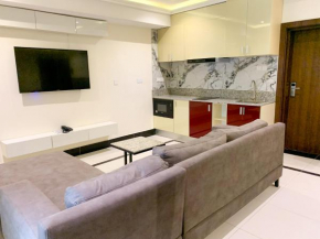 5 Homes Hotel